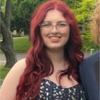 Lauren Mauger's Instagram, Twitter & Facebook