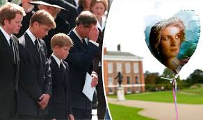 Guide me, o thou great redeemer was sung at her funeral and at their wedding as a tribute to prince william's mother, according to reuters. Princess Diana Death Prince William And Prince Harry Opens Up About The Emotional Impact Royal News Express Co Uk