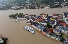 Jump to navigation jump to search. Hochwasser In Bayern Es Riecht Nach Mittelalter In Der Stadt Panorama Stuttgarter Zeitung