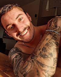 16 candidats qui ont marqué Occupation Double