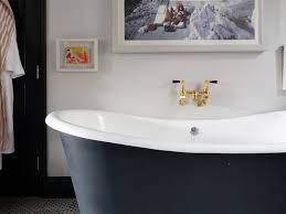 old porcelain enamel bathtub or sink