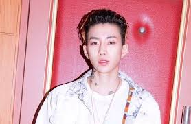 Jay Park Thanks Fans After Receiving Best Artist Of The Year At Korean Hip Hop Awards 2017 Via Soompi Jay Park Hip Hop Awards J Park