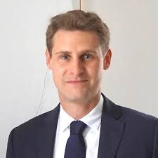 What's a 30 year old to do with access & knowledge to 350 SaaS companies?  Damn right