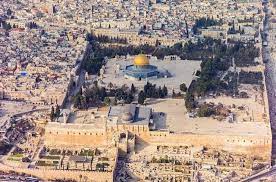 Waktu sekarang yang tepat, zona waktu, perbedaan waktu, waktu matahari terbit / matahari tenggelam, dan fakta kunci untuk yerusalem, israel. Prahara Yerusalem Diusik Amerika Historia