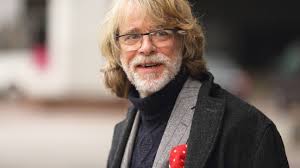 Der älteste schneiderspross ist mitte dreißig, der jüngste gerade mal fünf jahre alt. Mittagsmusik Thema Der Woche Helge Schneider Auf Br Klassik Mittagsmusik Br Klassik Bayerischer Rundfunk