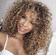 Curly Haircut Knoxville Curly Hair 90s Cartoon Curly Hairstyles Videos Curly Uzun Kivircik Saclar Sac Rengi Fikirleri Sac Rengi