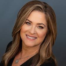 Michelle Forman's Instagram, Twitter & Facebook