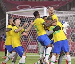オリンピックのサッカー競技 （オリンピックのサッカーきょうぎ）は、各大陸予選の上位チームが集う 夏季オリンピック で行われる サッカー競技 である。. Jkbflytavembtm