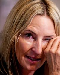 Special Report: Court let Merck hide secrets about baldness drug's risks