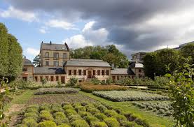 Prinz georg garten ist deutsche park basiert in darmstadt, land hessen. Prettlacksches Haus Im Prinz Georgs Garten Darmstadt Foto Bild Architektur Motive Garten Bilder Auf Fotocommunity