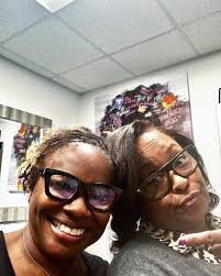 Refined Looks Hair Design