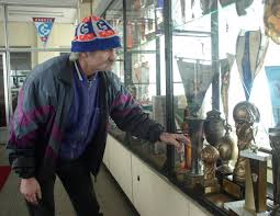 Zmarł stanisław „leon sętkowski, jeden z najsłynniejszych kibiców w historii ekstraklasy. Stanislaw Setkowski Artykuly Dziennik Zachodni