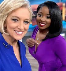Anchoring with my pal Brya Berry KMBC for the rest of the week as we  countdown to NFL Super Bowl LVIII 2024 KMBC 9 GO CHIEFS!!!❤️ The Kansas  City Chiefs