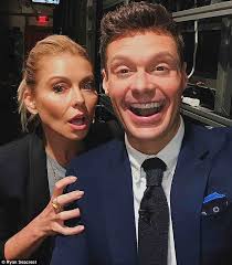 Kelly Ripa celebrates 22 years of marriage with Consuelos