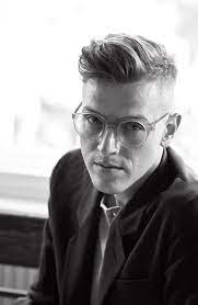 9 classic men's hairstyles that will never go out of fashion. Lunettes Kollektion 2012 Brillen Brilliance From Berlin Mens Hairstyles Haircuts For Men Hair And Beard Styles