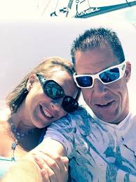 Time to pick a winner in Valentine's Day 'How we met' contest