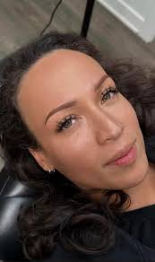 Rave me a lash studio that is open for fills