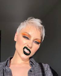 Moods ⚡️💚🔥