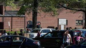 High school, according to authorities and reports. Ea5cxcracwt7nm