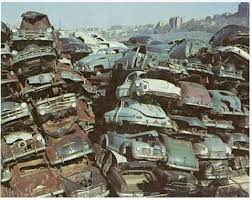 All Look To Be From The 1940 S And 50 S Classic Cars Trucks Abandoned Cars Junkyard Cars