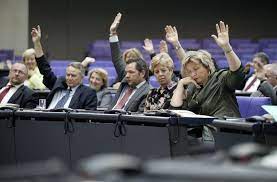 Der bundestag entscheidet über eine weiter bestehende «epidemische lage von nationaler tragweite» wegen der. Wirkungslos Bundesregierung Hat Forderungen Der Abgeordneten Fur Tibet Nicht Erfullt