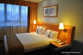 Holiday Inn Kensington Forum Www Selenatheplaces Com Hotel Reviews Hotel Holiday Inn