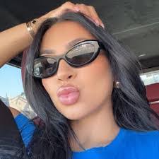 Jocelyn Casillas's Instagram, Twitter & Facebook