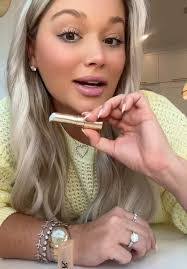 Whitney Quick's Instagram, Twitter & Facebook