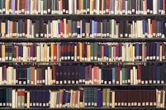 Você sabe como etiquetar livros sem estragá-los? Confira!