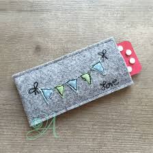 pillenhulle pillenetui wollfilz filz tabletten blister antibabypille l thyroxin schilddrusenmedikament sticken und nahen wollfilz nahen