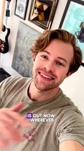 New piano rock music coming in hot 🔥What do you think of Streetlights? 👀  #pianorock #pianomusic #newmusic #newsong #piano