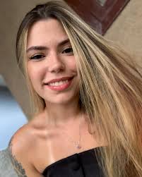 Eloise Miranda Apolinário (@eloisemirandaa) • Instagram photos and videos