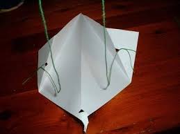 This can be lightly taped in place. Easy Paper Kite How To Make A Kite Papercraft On Cut Out Keep How To By Abigail