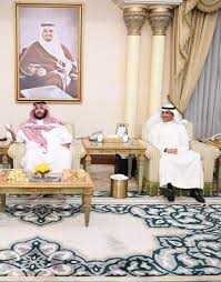 هو الأمير محمد بن سلمان بن عبدالعزيز بن عبدالرحمن بن فيصل بن تركي بن عبدالله بن محمد آل سعود، وهو ولي العهد الحالي التحق الأمير محمد بن سلمان في مدارس الرياض ليتلقى تعليمه فيها، كما أنه تلقى العديد من الدورات والبرامج المتخصصة، إذ كان الأمير من ضمن. ÙƒÙˆÙ†Ø§ Ø§Ù„Ø£Ù…ÙŠØ± ØªØ±ÙƒÙŠ Ø¨Ù† Ù…Ø­Ù…Ø¯ ÙŠÙ‚ÙŠÙ… Ù…Ø£Ø¯Ø¨Ø© Ø¹Ø´Ø§Ø¡ Ø¹Ù„Ù‰ Ø´Ø±Ù Ø§Ù„ØºØ§Ù†Ù… ÙˆØ§Ù„ÙˆÙØ¯ Ø§Ù„Ù…Ø±Ø§ÙÙ‚ Ø§Ù„Ø´Ø¤ÙˆÙ† Ø§Ù„Ø³ÙŠØ§Ø³ÙŠØ© 25 03 2019