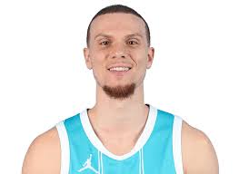 Italie : John Petrucelli, le 20e joueur en activité à avoir atteint les 30  points