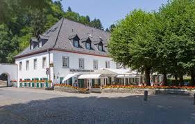 The venue is located off altenberger markuskapelle, just 30 minutes' walk from the city centre. Stellenangebot Fruhstuckskraft M W D In Odenthal Bei Hotel Restaurant Altenberger Hof