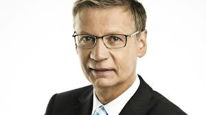 Digitale und traditionell bewährte techniken sind die leitlinie bei der ausführung unserer kundenaufträge. Urteil Warum Tv Movie Gunther Jauch 20 000 Euro Zahlen Muss