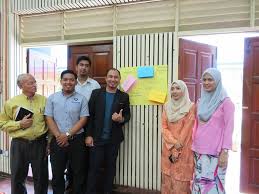 Permohonan kemasukan tingkatan 4 sekolah menengah teknik & kolej vokasional sebarang pertanyaan dan maklumat tambahan boleh diperolehi dengan menghubungi sekolah menengah teknik atau kolej vokasional yang berhampiran atau bahagian memohon kolej vokasional shah alam. Sekolah Vokasional Pendidikan Khas Shah Alam Perokok W