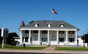 Roswell New Mexico Ufo Tour And Kitschy Close Encounters Roswell New Mexico Roswell New Mexico Home Funeral