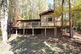 This cabin, located near both the hocking hills and athens, ohio was built with guests' comfort in mind. The Best Hocking Hills Pet Friendly Vacation Rentals Tripadvisor Book Pet Friendly Vacation Rentals In Hocking Hills