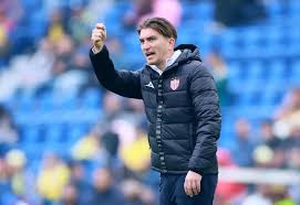 Necaxa de México cesa a DT uruguayo Varini tras derrota en casa