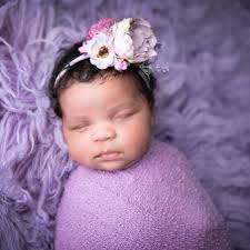 This little girl is just absolutely delicious😍🥰 Lil Miss Holly  LaSonia-Grace Colon💖 @williecolon66 @aikishacolon 📸:  @jessiemarrerophotography