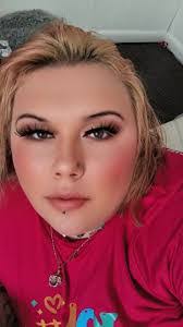 Kirsten Atkinson's Instagram, Twitter & Facebook