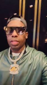 Salute tonight all around. Cash Koney And No Limit Shared The Stage . The  City WON The Culture won. Salute @verzuztv @therealswizzz @complex