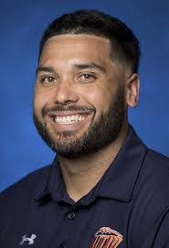 Antonio Clifton's Instagram, Twitter & Facebook