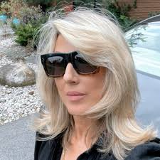 Jane Daly (@dalybeauty@universeodon.com)