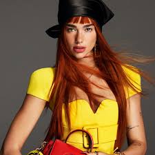 Слушать песни и музыку dua lipa онлайн. Versaceä»£è¨€äººdua Lipaç¨±éœ¸è¥¿æ´‹æ¨‚å£‡ å¾žyoutuberç™¼è·¡åˆ° æ™‚ä»£ é›œèªŒ100å¤§å½±éŸ¿äººç‰© 21ä¸–ç´€çš„madonnaå¦³æ€Žèƒ½ä¸èªè­˜ Bella Twå„‚å„‚