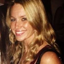 Lorraine Davis's Instagram, Twitter & Facebook