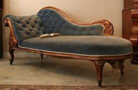 An Antique Chaise Lounge On Sale In South Africa Very Close To What I Chaise Lounge Sofa Velvet Chaise Lounge Chaise Lounge Chair