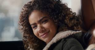 ‘Ginny & Georgia’ Season 2 Trailer